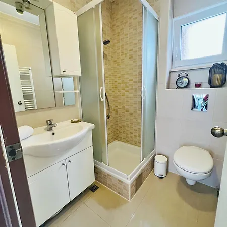 Apartment Adria Makarska *